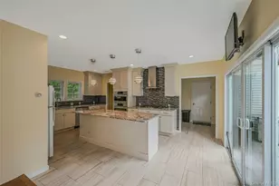 144 S Path, Calverton, NY 11933 - Photo 11