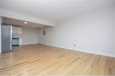 539 Front Street #4D, Hempstead, NY 11550 - Photo 7