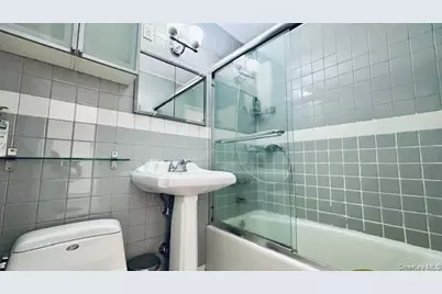 43-10 Kissena Boulevard #7L, Flushing, NY 11355 - Photo 13