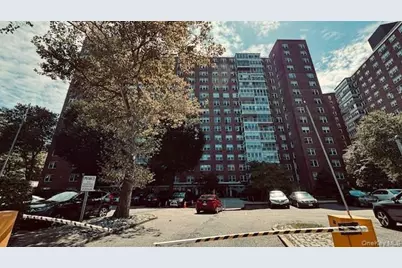 43-10 Kissena Boulevard #7L, Flushing, NY 11355 - Photo 17