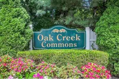 305 Okeefe Court, Oakdale, NY 11769 - Photo 27