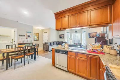 305 Okeefe Court, Oakdale, NY 11769 - Photo 13