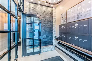 41-04 27th St, Long Island City, NY 11101 - Photo 11