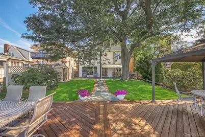 160-12 95th Street, Howard Beach, NY 11414 - Photo 21