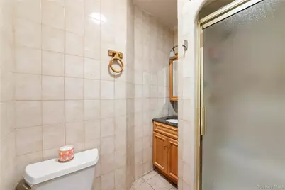 160-12 95th Street, Howard Beach, NY 11414 - Photo 17