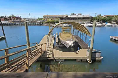 160-12 95th Street, Howard Beach, NY 11414 - Photo 23