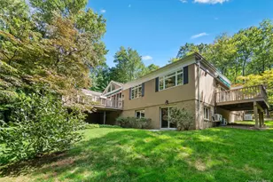 120 McLain St, Bedford Corners, NY 10549 - Photo 27