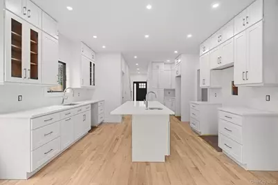 64 1/2 Exchange Place, Port Chester, NY 10573 - Photo 5