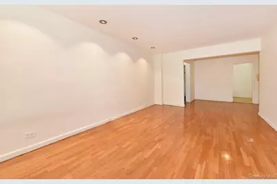 84-01 Main Street #221, Briarwood, NY 11435 - Photo 11