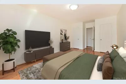 84-01 Main Street #221, Briarwood, NY 11435 - Photo 3