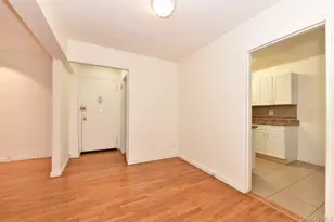 84-01 Main St, Briarwood, NY 11435 - Photo 7