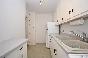 39-45 51st St, Woodside, NY 11377 - Photo 7