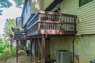 258 Village Ct, Kingston, NY 12401 - Photo 35