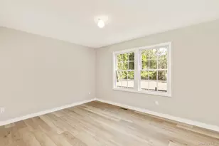 92 Park St, Blue Point, NY 11715 - Photo 15