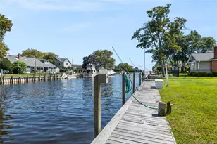 173 Tahlulah Ln, West Islip, NY 11795 - Photo 23