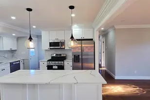 125 Burlington Ave, Deer Park, NY 11729 - Photo 9