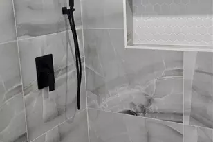 125 Burlington Ave, Deer Park, NY 11729 - Photo 35