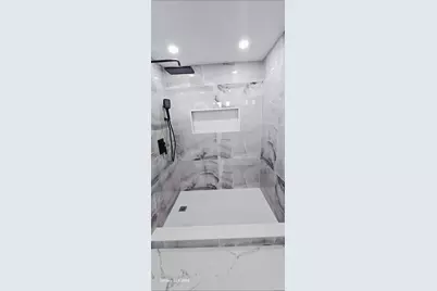 125 Burlington Avenue, Deer Park, NY 11729 - Photo 29