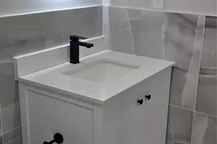 125 Burlington Ave, Deer Park, NY 11729 - Photo 33