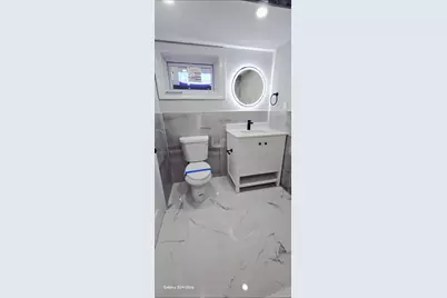 125 Burlington Avenue, Deer Park, NY 11729 - Photo 31