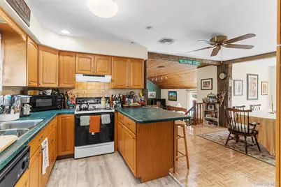 886 Burlingham Road, Pine Bush, NY 12566 - Photo 17