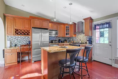 1795 Morningview Drive, Yorktown Heights, NY 10598 - Photo 3