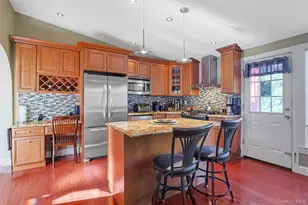 1795 Morningview Dr, Yorktown Heights, NY 10598 - Photo 3