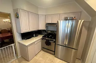 9 Christabel St, Lynbrook, NY 11563 - Photo 15