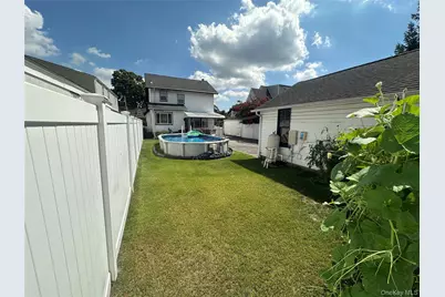 9 Christabel Street, Lynbrook, NY 11563 - Photo 3