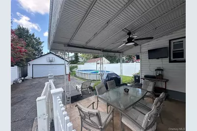 9 Christabel Street, Lynbrook, NY 11563 - Photo 7