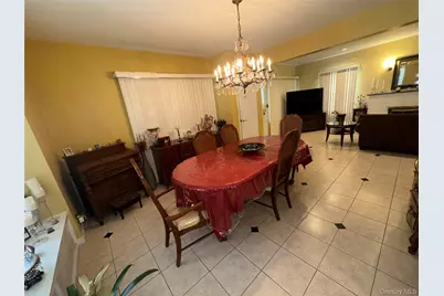 9 Christabel Street, Lynbrook, NY 11563 - Photo 27