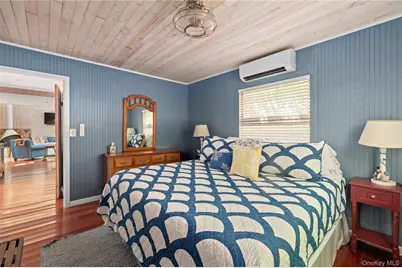 20 Seneca Street, Ocean Beach, NY 11770 - Photo 15