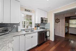 20 Seneca St, Ocean Beach, NY 11770 - Photo 3