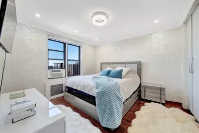 139-21 85th Drive #5B, Briarwood, NY 11435 - Photo 17