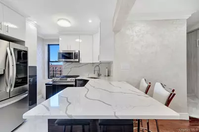 139-21 85th Drive #5B, Briarwood, NY 11435 - Photo 9