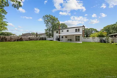 43 Chanel Drive E, Shirley, NY 11967 - Photo 25