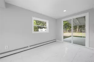 43 Chanel Dr E, Shirley, NY 11967 - Photo 17