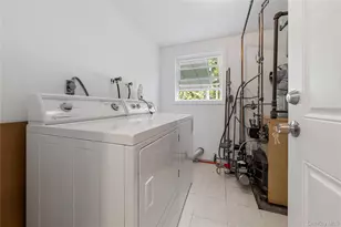 43 Chanel Dr E, Shirley, NY 11967 - Photo 21