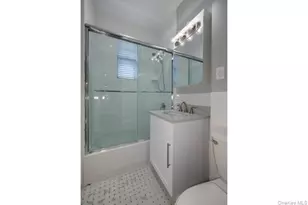 726 Howell Ave, Riverhead, NY 11901 - Photo 7