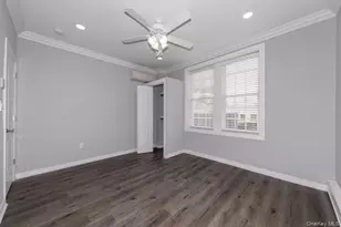 726 Howell Ave, Riverhead, NY 11901 - Photo 5