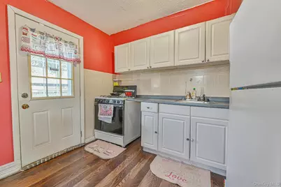 12 Garnet Drive, Brentwood, NY 11717 - Photo 3