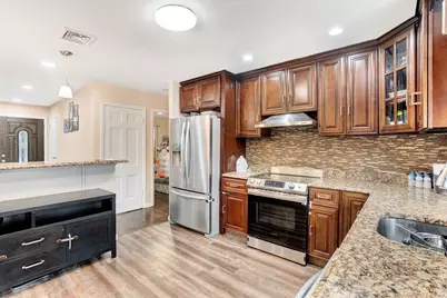 57 1st Street, Hicksville, NY 11801 - Photo 3