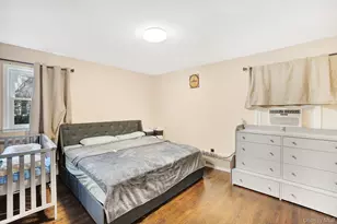 57 1st St, Hicksville, NY 11801 - Photo 19