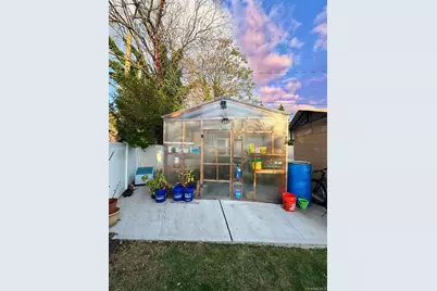 14 Plymouth Street, New Hyde Park, NY 11040 - Photo 23