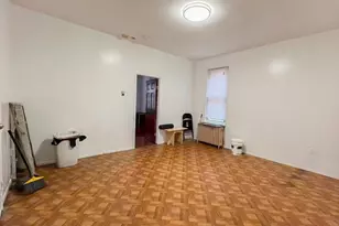 22-32 124th St, College Point, NY 11356 - Photo 7