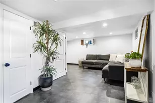 241 Hendrickson Ave, Lynbrook, NY 11563 - Photo 31