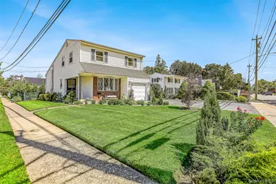 241 Hendrickson Avenue, Lynbrook, NY 11563 - Photo 3