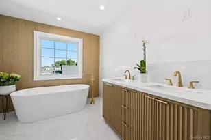 1890 Chester Dr, East Meadow, NY 11554 - Photo 11