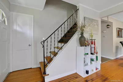 27 Osborne Hill Road, Wappingers Falls, NY 12590 - Photo 9