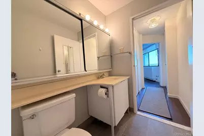 2 Bay Club Drive #17H, Bayside, NY 11360 - Photo 9